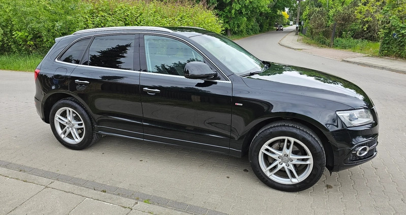 Audi Q5 cena 82900 przebieg: 218000, rok produkcji 2015 z Puszczykowo małe 742